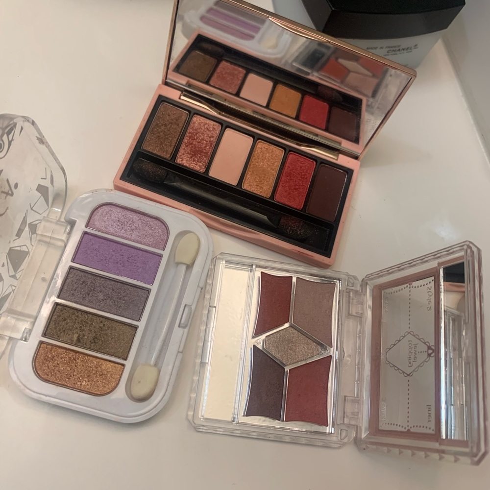 Etude House+ Canmake+Pacifica eyeshadow palettes